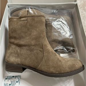 **NIB** Sole Society Natasha Bootie - Sz: 8